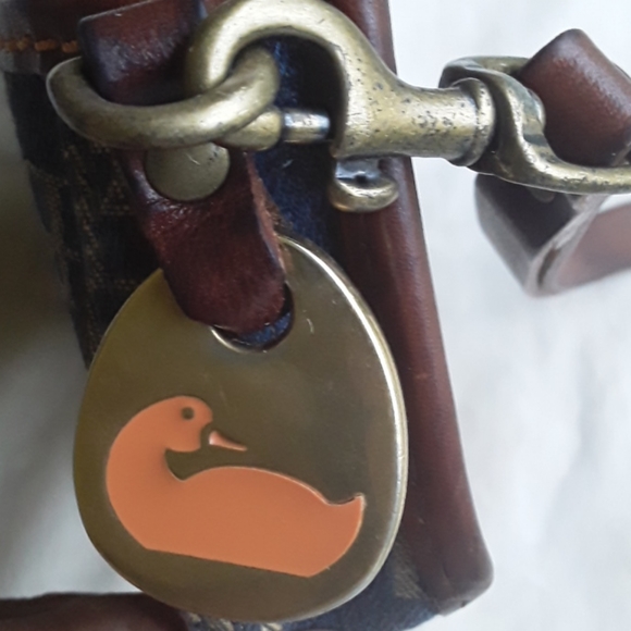 Dooney & Bourke wrislet - Picture 6 of 7